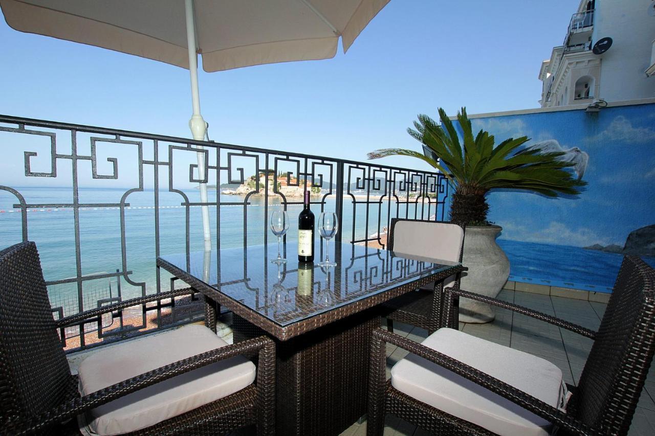 Studio Apartman Sveti Stefan Apartment Bagian luar foto