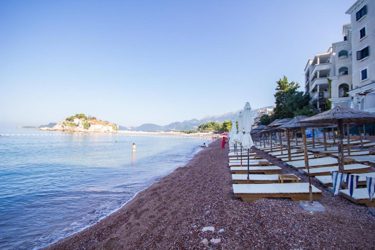 Studio Apartman Sveti Stefan Apartment Bagian luar foto